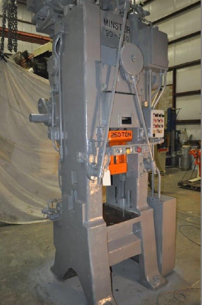 250 TON MINSTER KNUCKLE JOINT PRESS