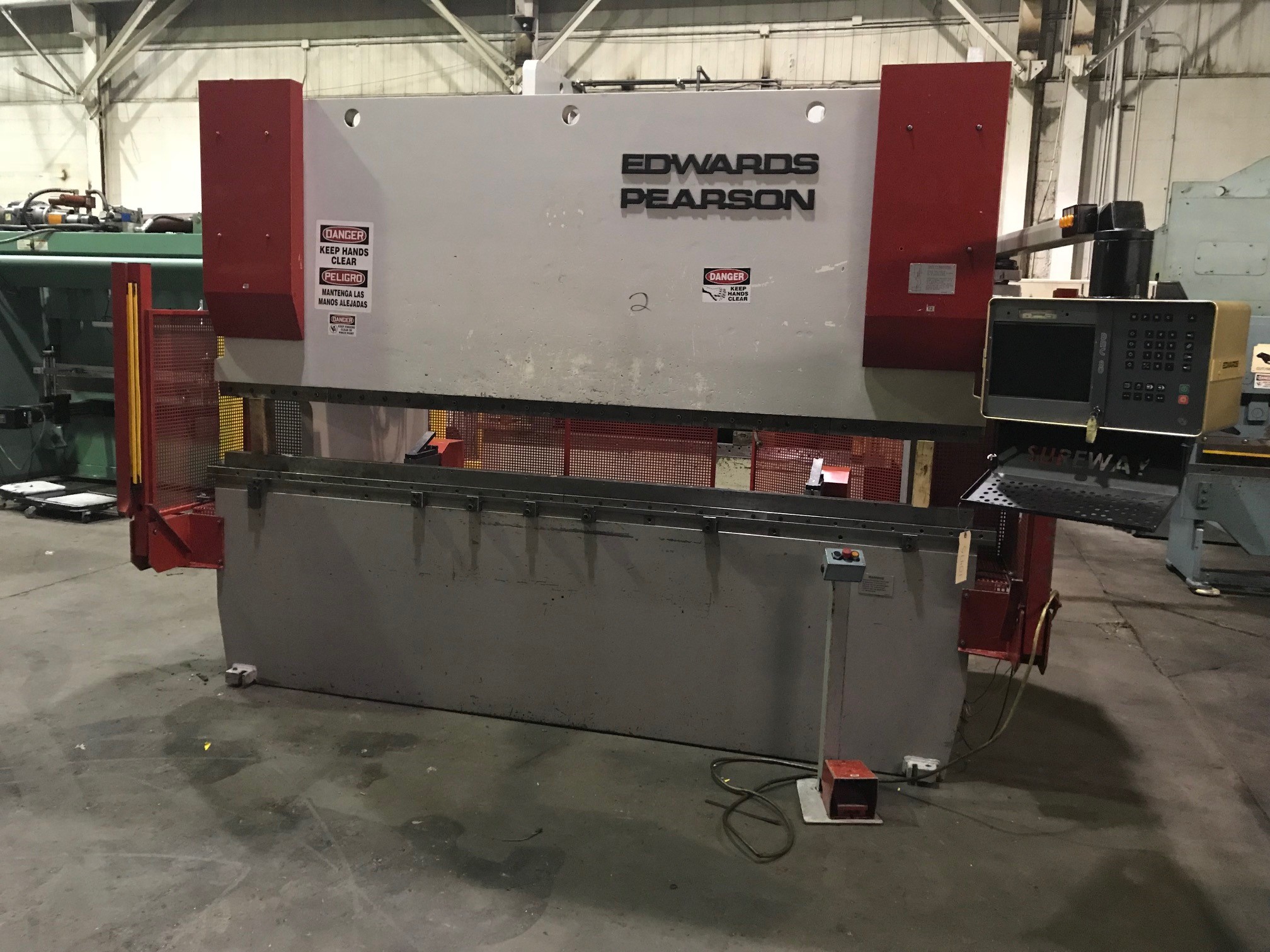 EDWARDS / PEARSON 168 TON HYDRAULIC CNC PRESS BRAKE