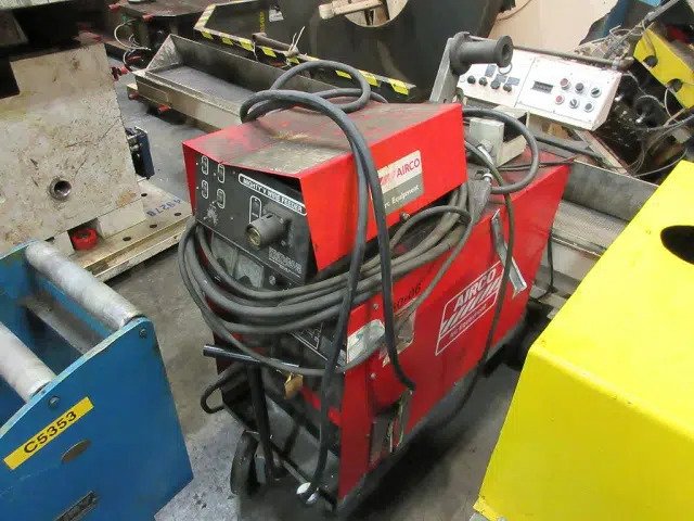 Airco Pulse Arc II 400 DC Arc Power Source