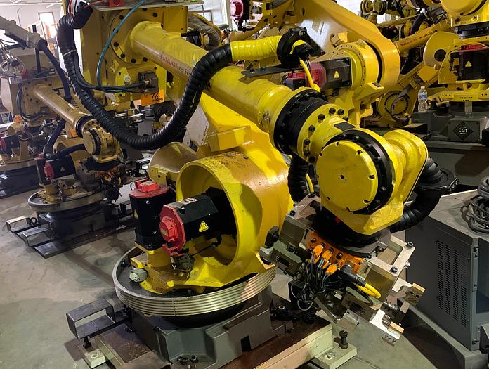 FANUC R2000iA/125L 6 AXIS CNC ROBOTS WITH RJ3iB CONTROLLERS