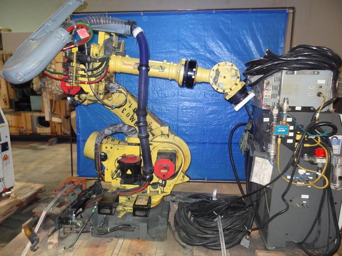 FANUC R2000iB/210F 6 AXIS CNC ROBOT W/R30iA CONTROLS