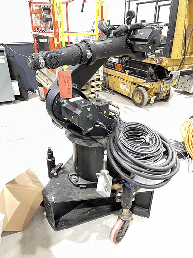 KUKA KR 6-2, 6 AXIS ROBOT WITH KRC2edo5 CONTROLLER WITH 7 AXIS RTU