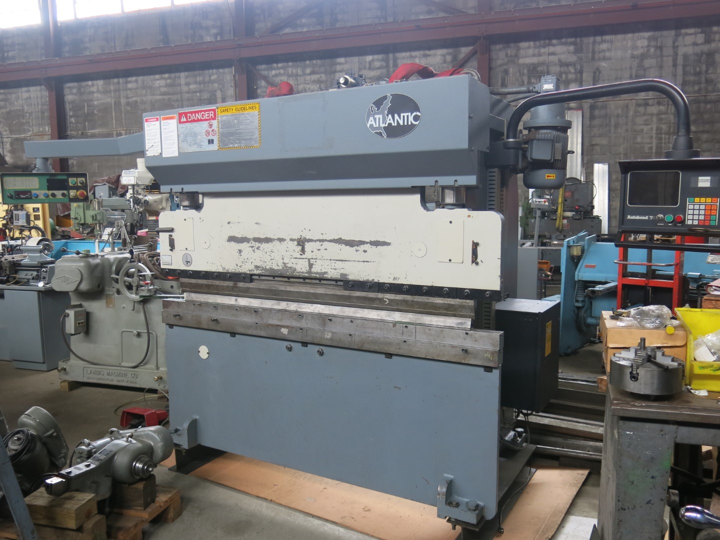 Atlantic 6′ Press Brake 45 Ton with Hurco 2 Axis CNC Back Gauge