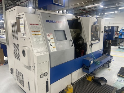 DAEWOO PUMA 2000SY - Horizontal Lathe