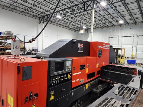 22 TON AMADA PEGA 255 FANUC 18P, 31 STA.,3 A/I, MFG:2002   Our stock number: 12443