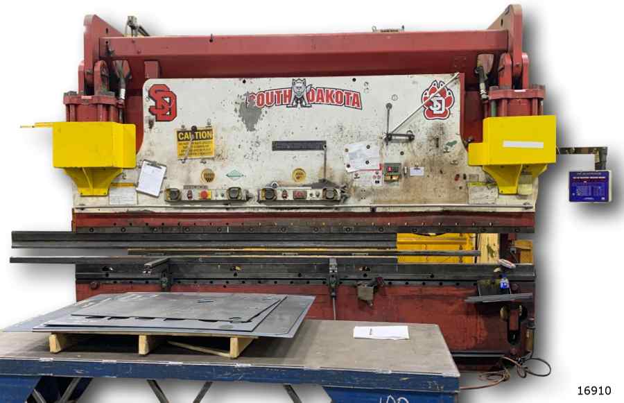 Cincinnati 350 Ton Hydraulic Press Brake