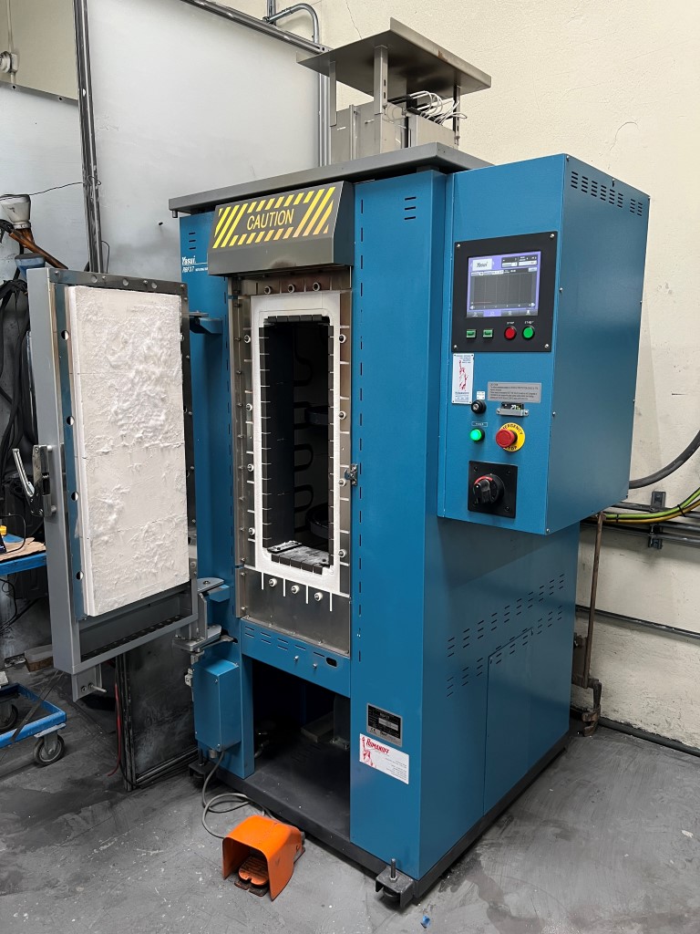 2018 Yasui RBF37 Rotating Burnout Furnace, Machine # 8909