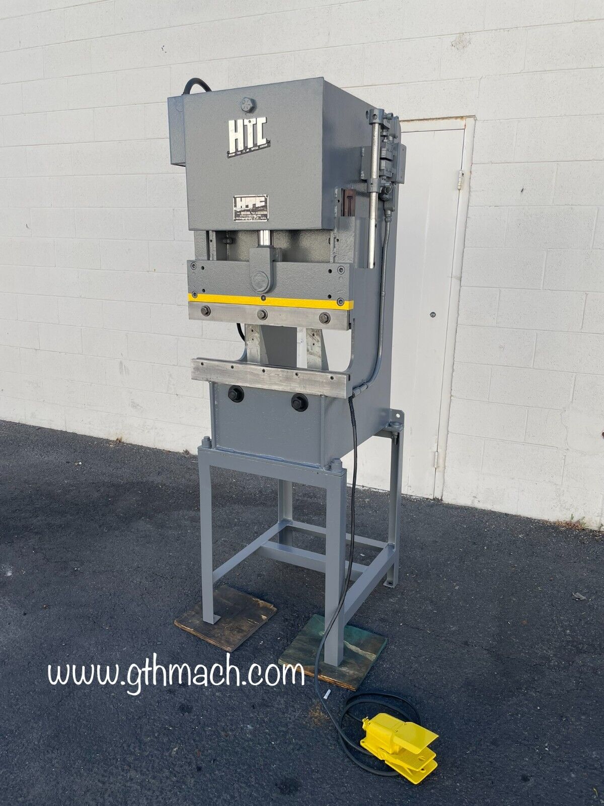 HTC MB3 Hydraulic Press Brake 2ft Manual Backgauge