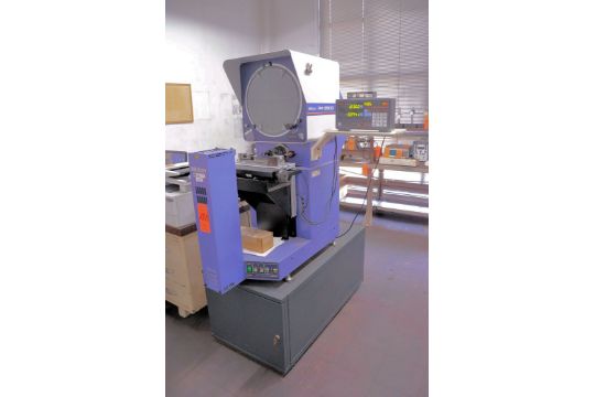 MITUTOYO 14 IN. MODEL PH-3500 CNC OPTICAL COMPARATOR, S/N: 201161909; CODE 172-868A