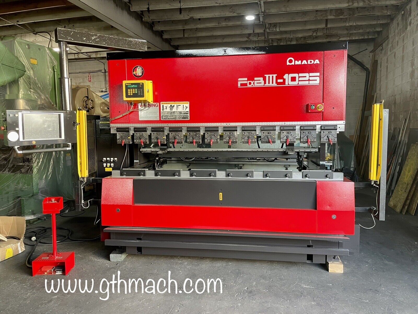 2005 Amada FBD-1025 NT CNC 8 Axis Press Brake With Marlin Safety Light Curtains