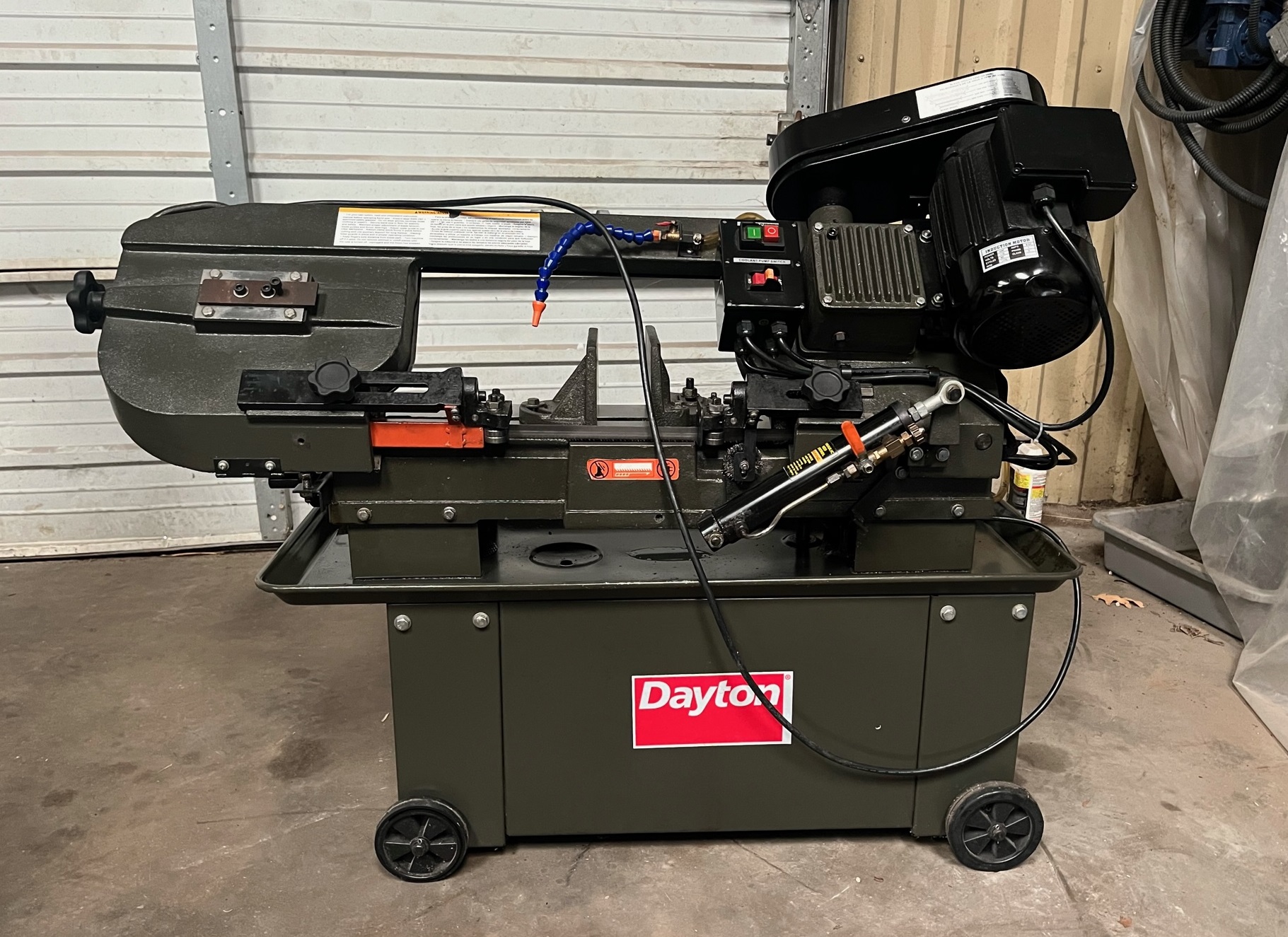 Dayton 7” x 12” Horizontal Bandsaw