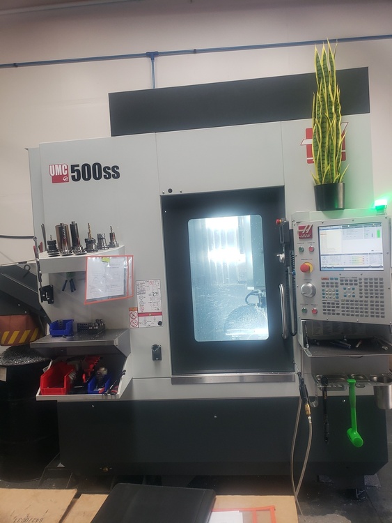 Haas UMC-500ss Universal Machining Centers