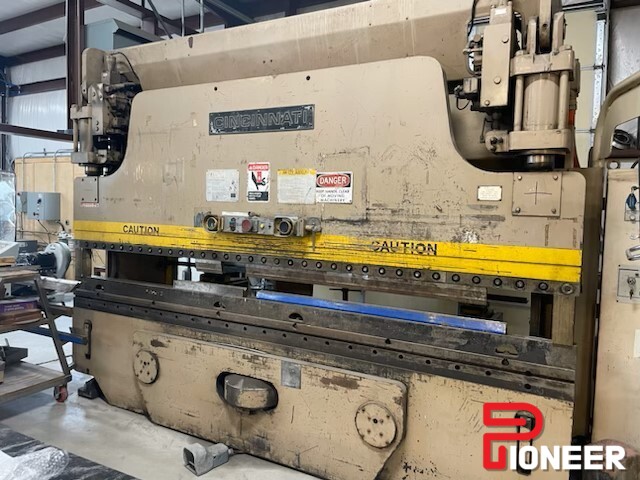 CINCINNATI 90AF x10FT Press Brake