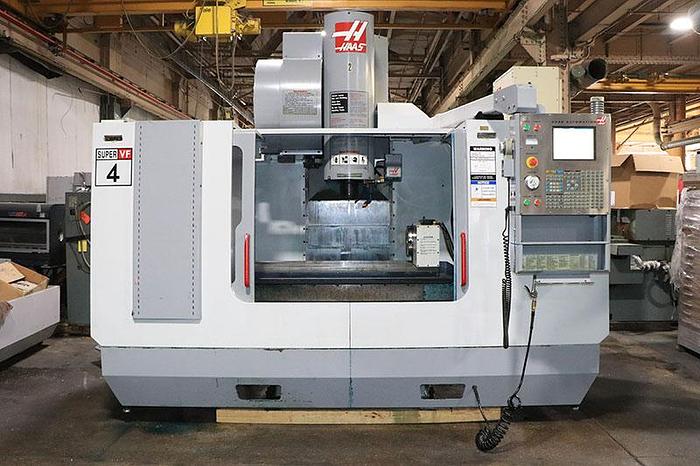 2004 HAAS VF4SS VMC Machining Center